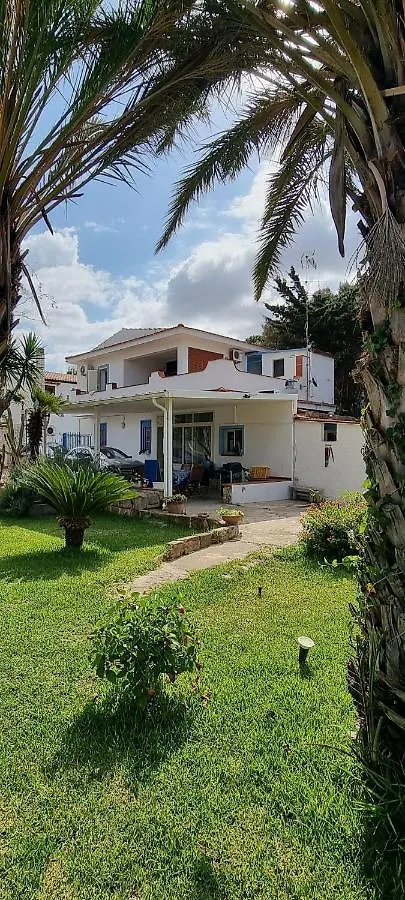 Villa Priscilla Cinisi 0*,  Włochy